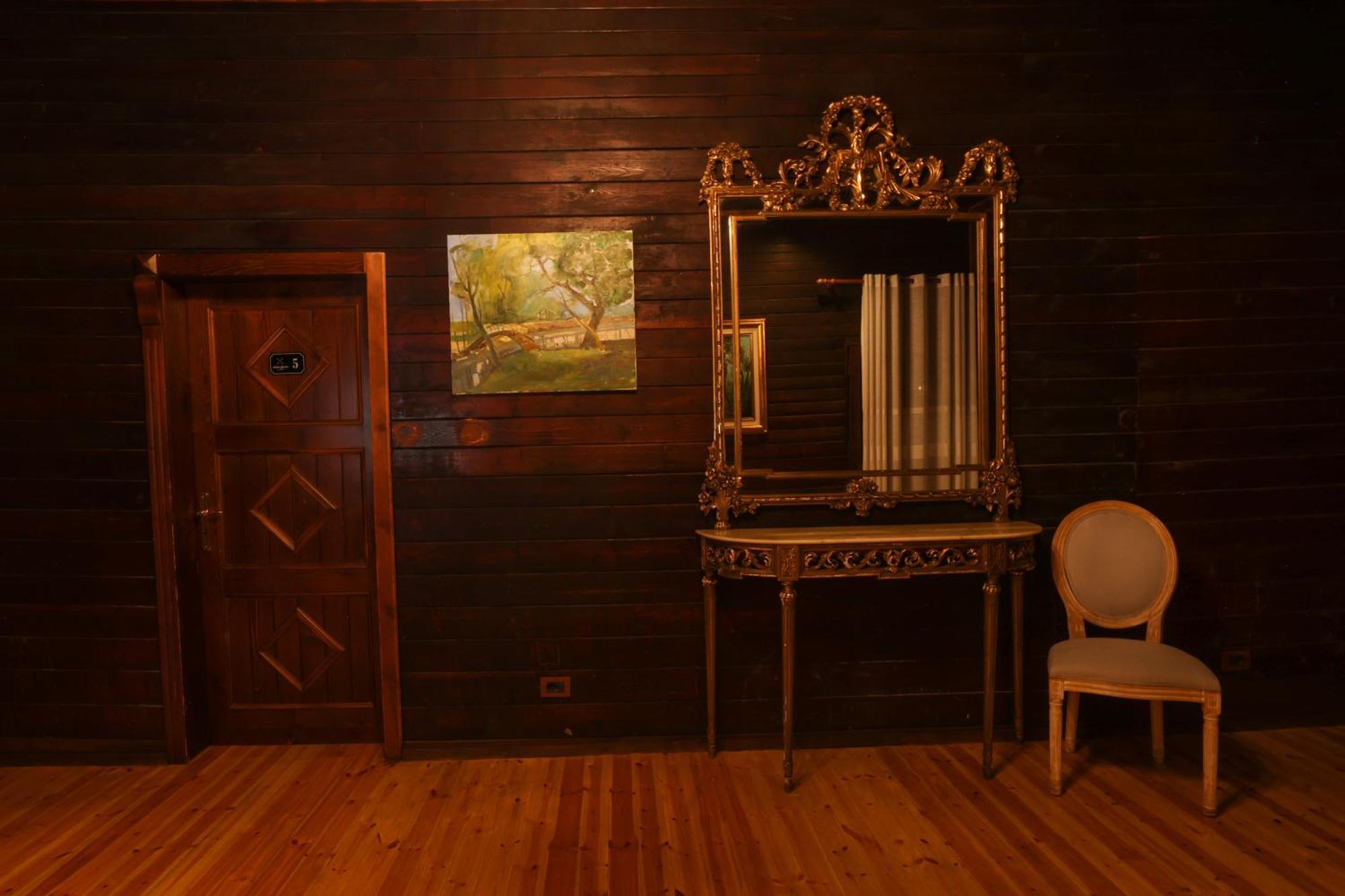 Hoteli Gjuetise Lezhe Exterior photo